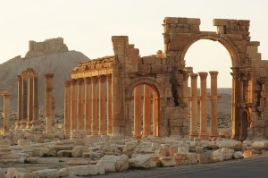 palmyra-triumphal-arch